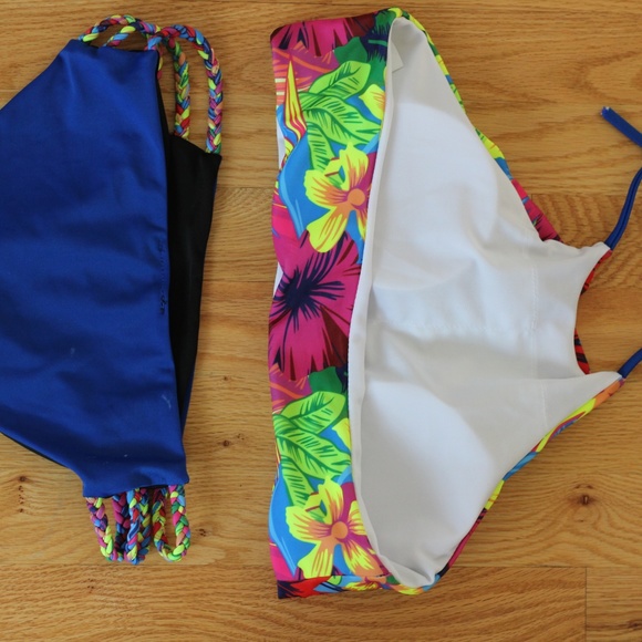 Tropical Two-Piece - Picture 2 of 6